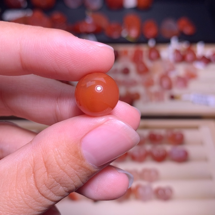 南红玛瑙未镶嵌珠宝半成品1254