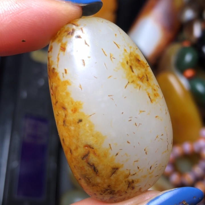 和田玉未镶嵌珠宝奇石