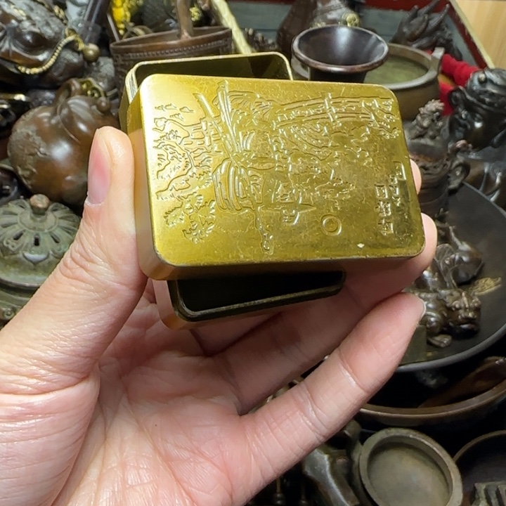 铜器把玩摆件链接