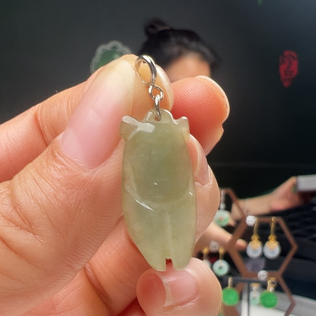 银S925镶嵌翡翠耳饰