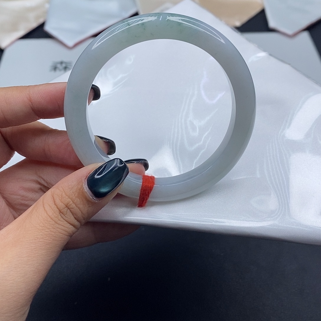 翡翠未镶嵌手镯百元手镯默认瑕疵