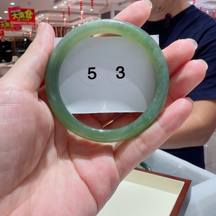和田玉未镶嵌手镯488