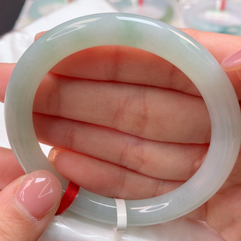 【闪购商品】翡翠手镯未镶嵌天然翡翠手镯