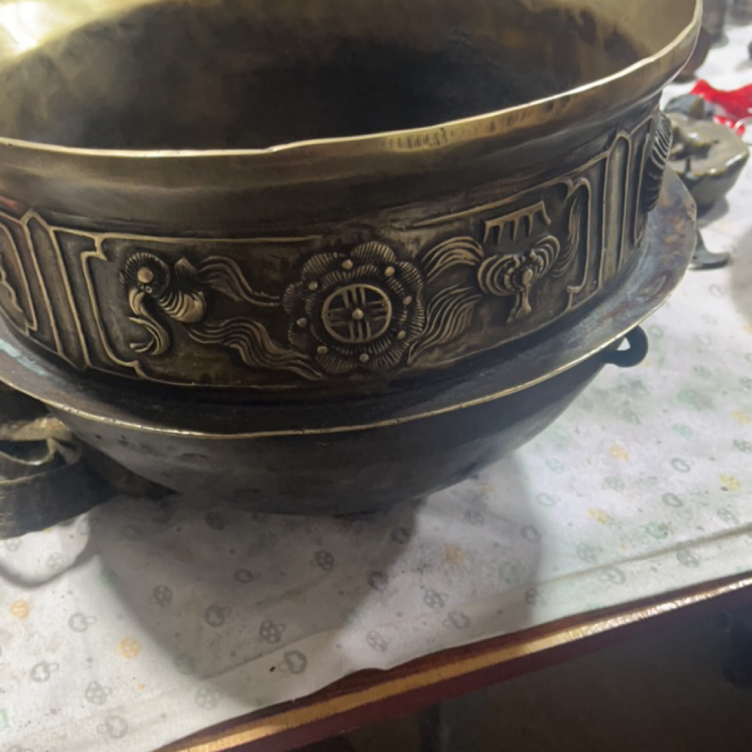 漂亮精美的铜摆件