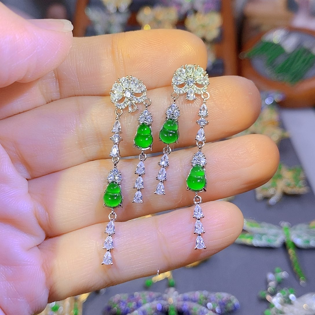 颈饰银S925镶嵌翡翠