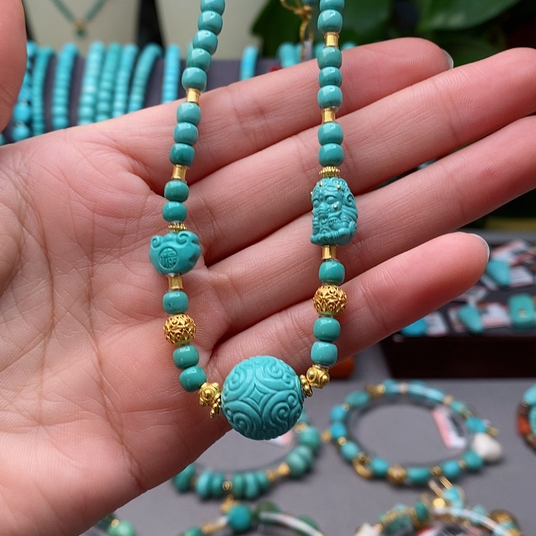 绿松石珠宝奇石18K金镶嵌