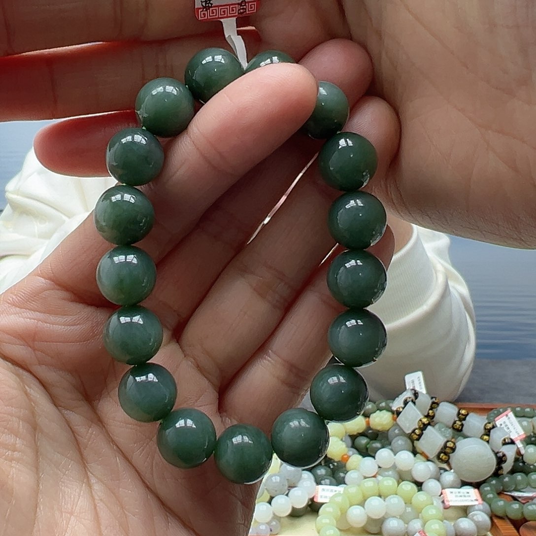 和田玉手串未镶嵌12瓷蓝猫