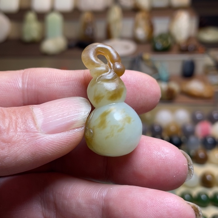 和田玉吊坠(不含链)未镶嵌