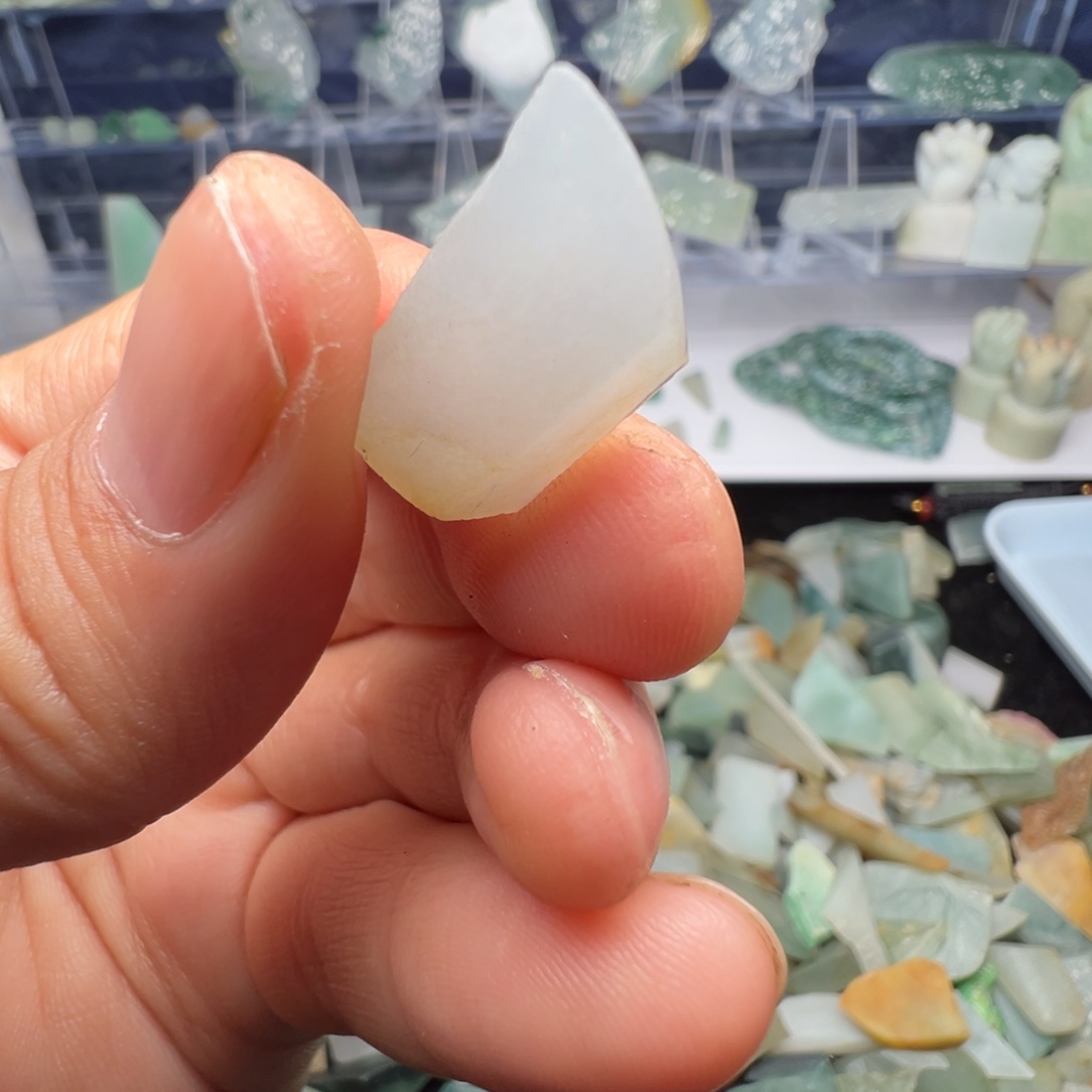 翡翠裸石缅甸翡翠A货