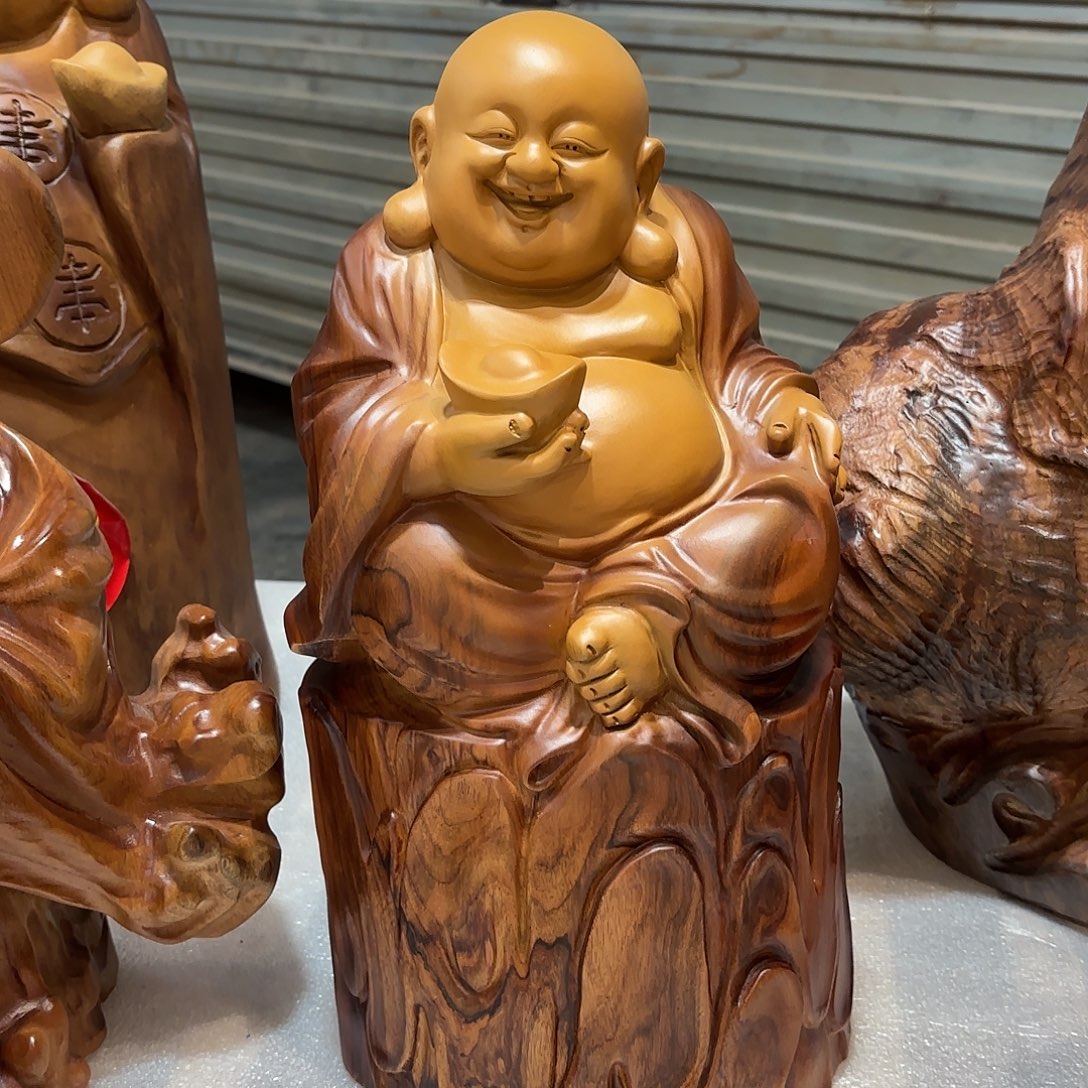 佳***芯香樟木香樟木雕刻人物摆件