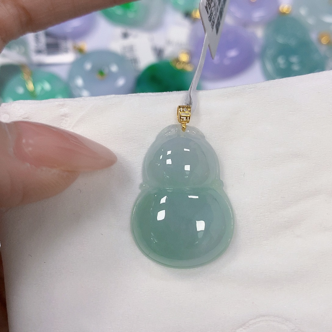 翡翠18K金镶嵌颈饰天然翡翠a货 百元以上9米证书费自理