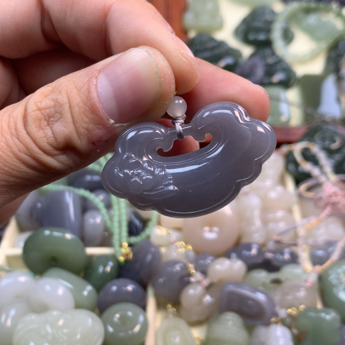 【闪购商品】和田玉颈饰未镶嵌雅*?