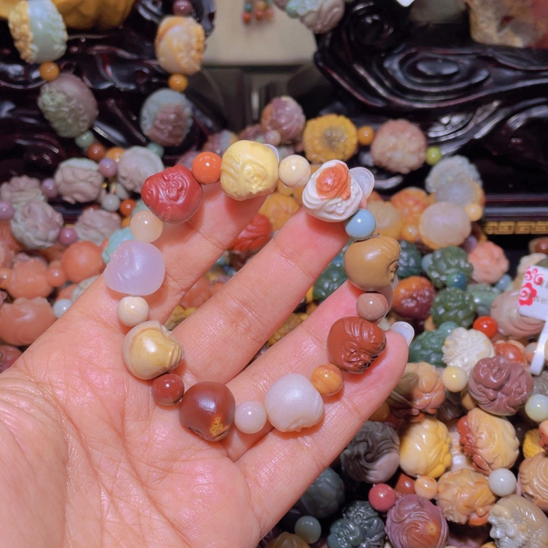 石英质玉手链未镶嵌