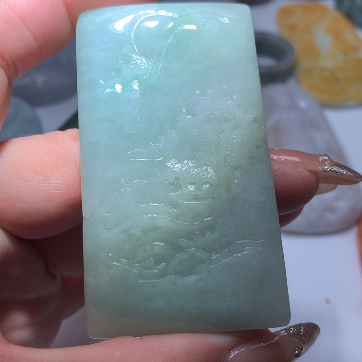 翡翠未镶嵌颈饰保真天然A货翡翠