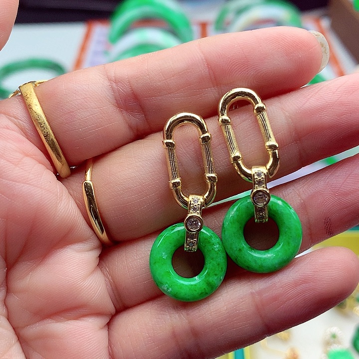 翡翠颈饰银S925镶嵌翡翠