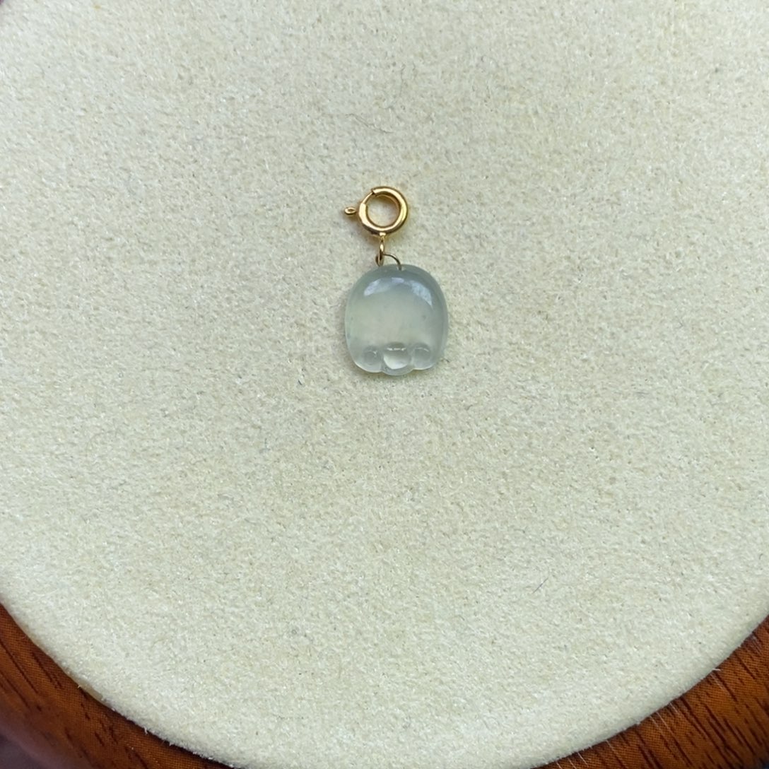 翡翠18K金镶嵌颈饰元宝