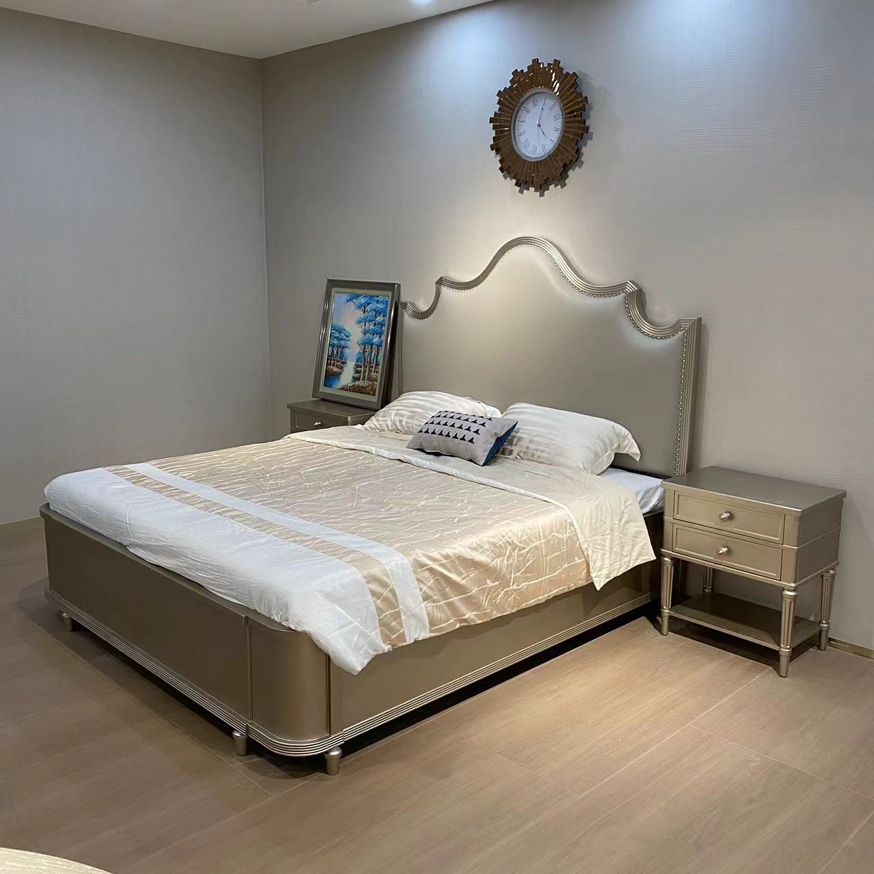 美式轻奢维也纳床主卧次卧实木真皮床家用卧室双人别墅皮艺大床