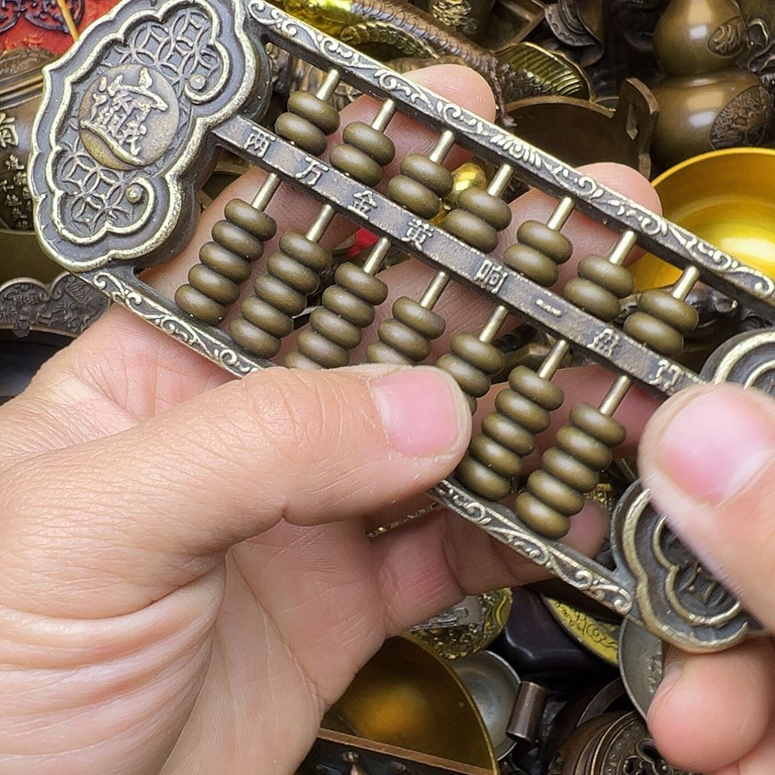 精品铜器，精美文玩