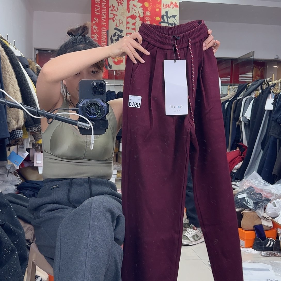 168酒红色S裤子特价