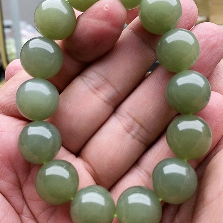 【闪购商品】未镶嵌手串和田玉16晴水绿