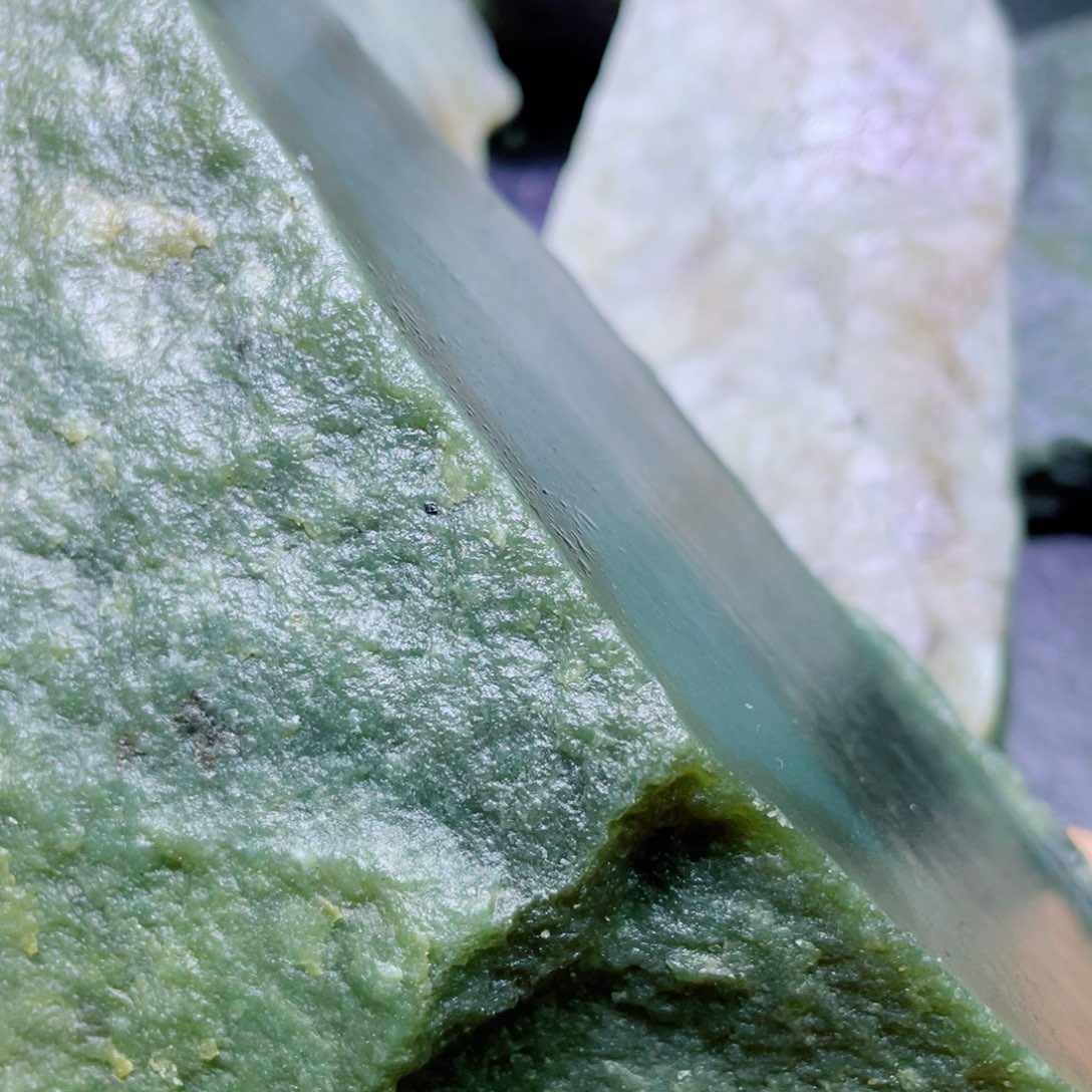 和田玉未镶嵌珠宝半成品