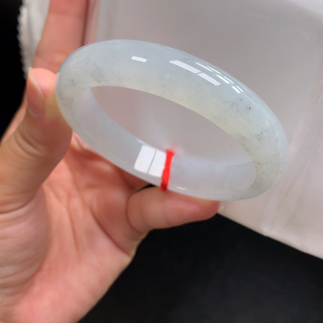 翡翠未镶嵌手镯3号56正冰胶小乌鸡（0包容完美）