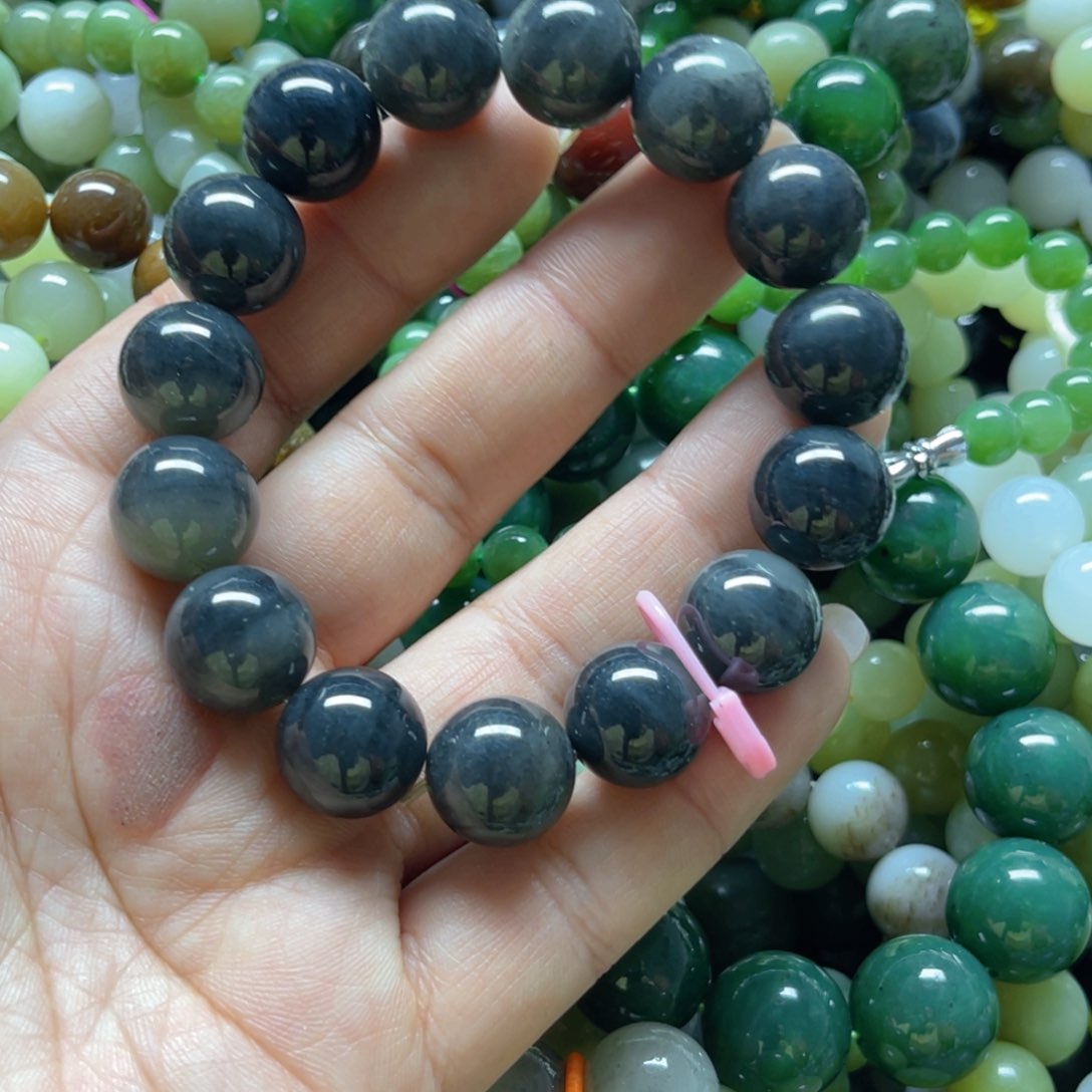 和田玉手链未镶嵌