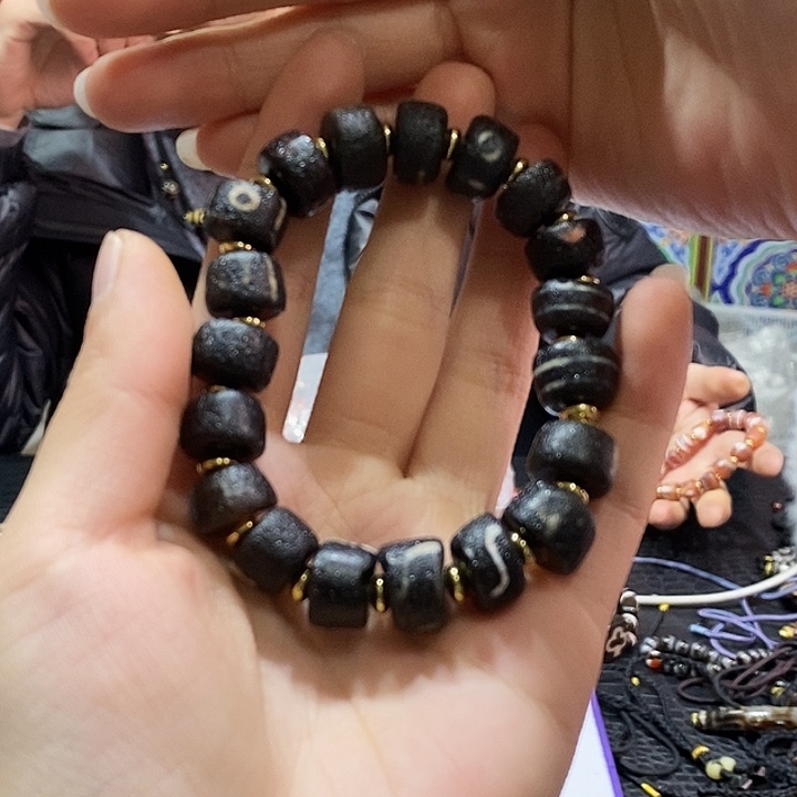 玛瑙/玉髓手串合金209