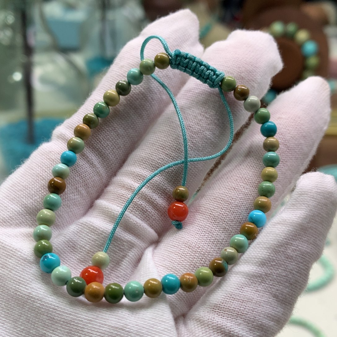 绿松石未镶嵌饰品