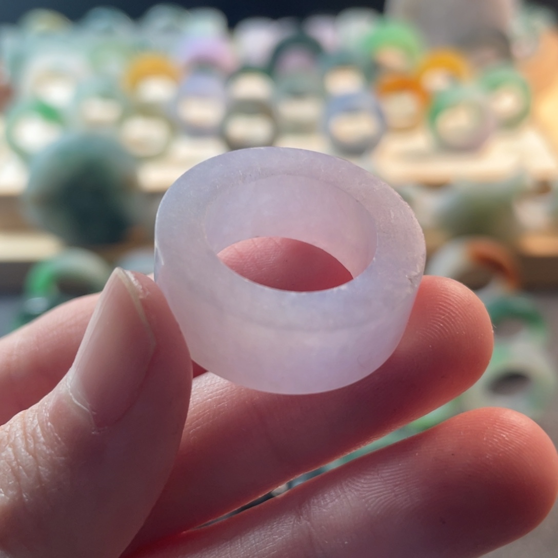 定制翡翠未镶嵌戒指