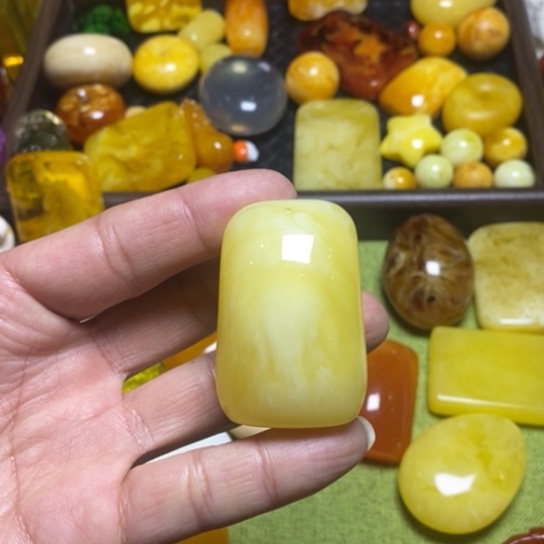 白花平安无事牌，送绳