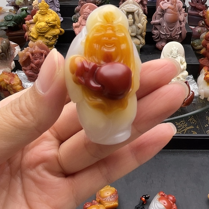 石英质玉未镶嵌吊坠