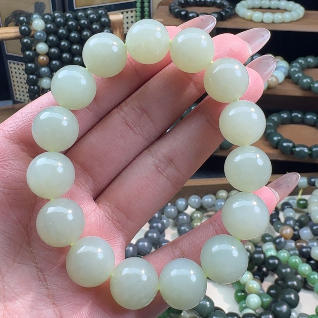 和田玉手链未镶嵌