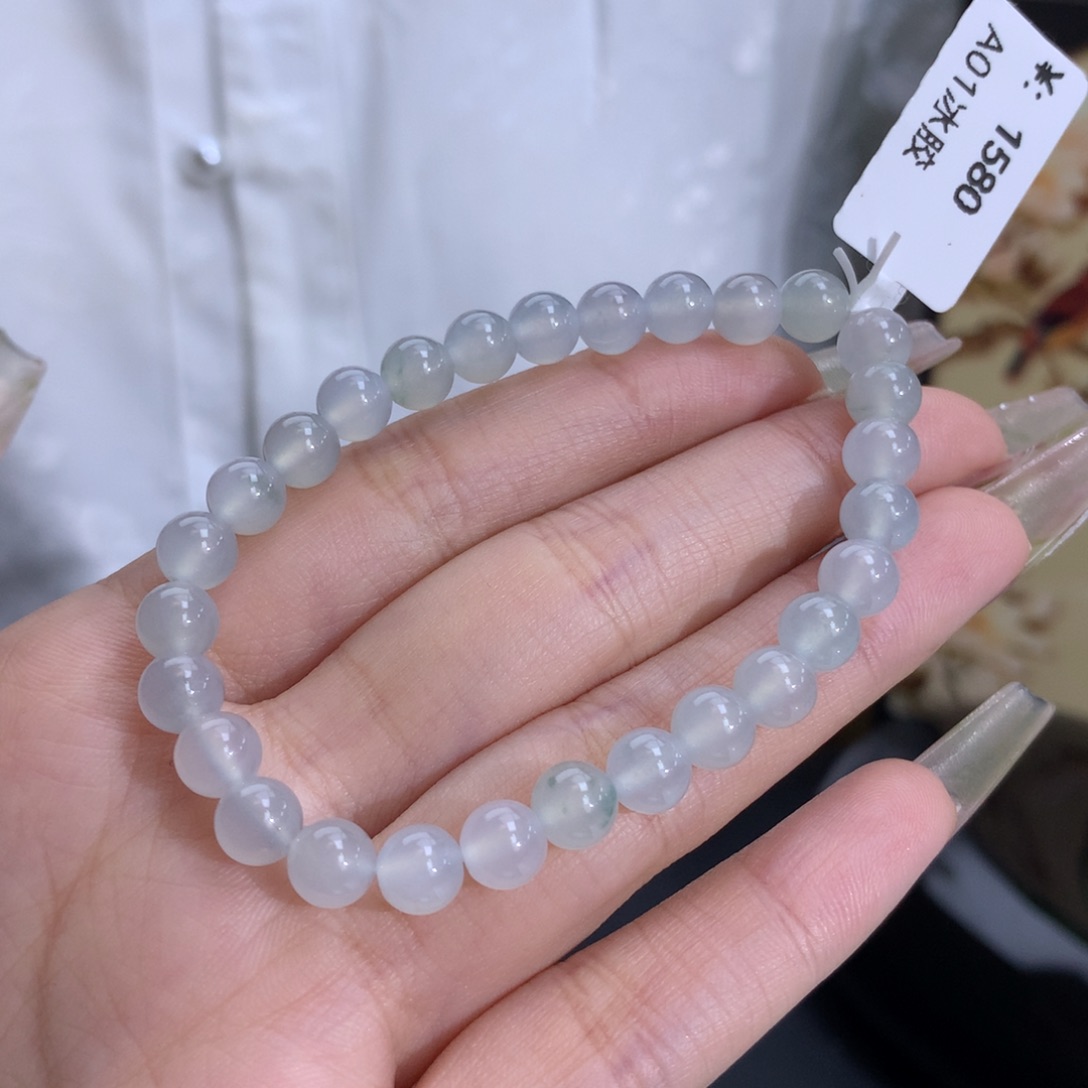 翡翠手链未镶嵌卡6.4冰胶飘淡花