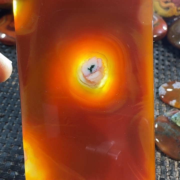 大***简玛瑙/玉髓未镶嵌颈饰