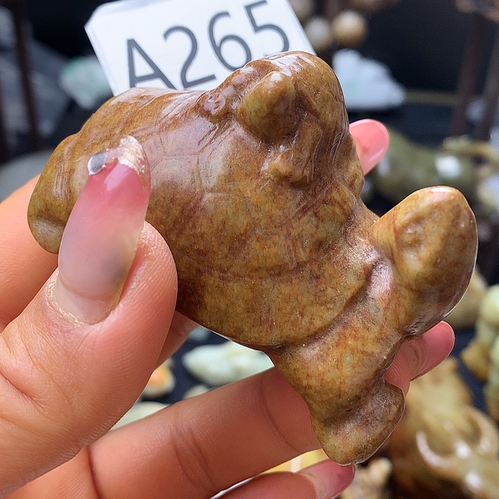 和田玉未镶嵌车挂