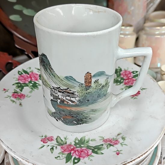 小***波绿泥盘子碗茶壶啥都有