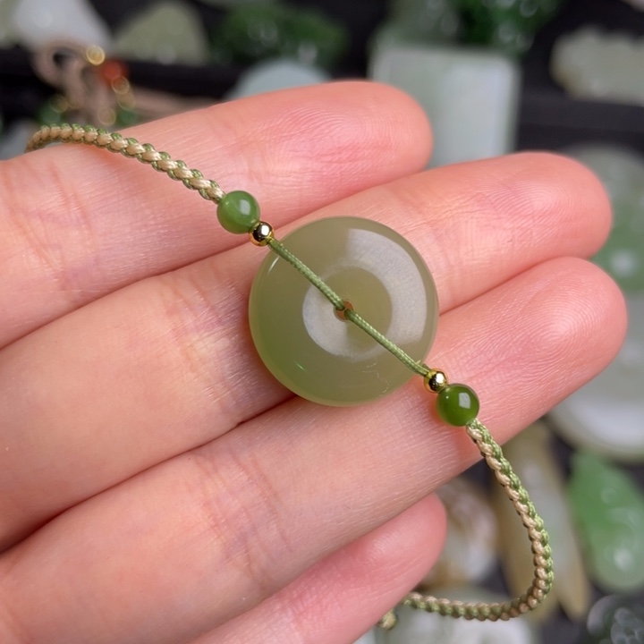 和田玉手牌未镶嵌