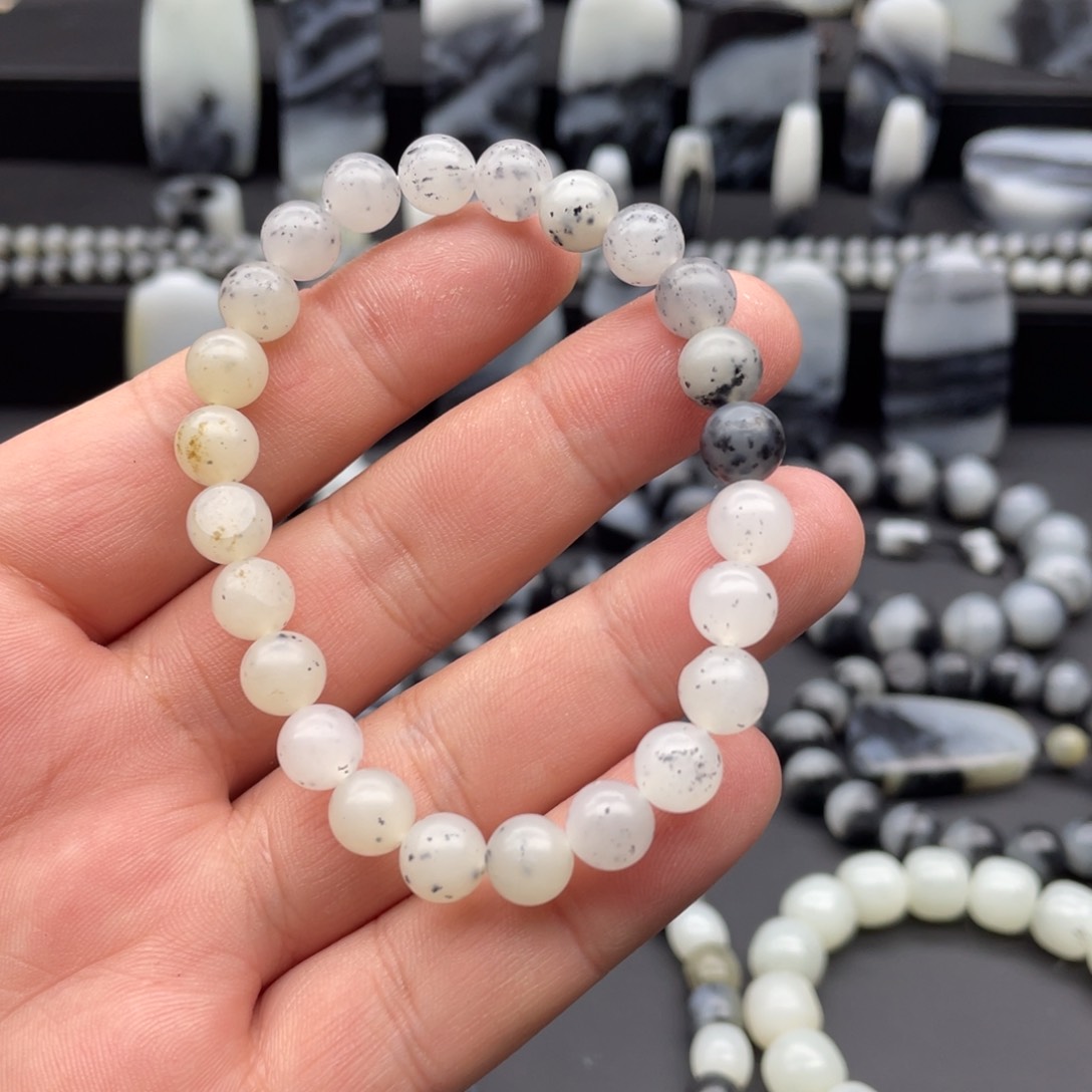 和田玉手串未镶嵌