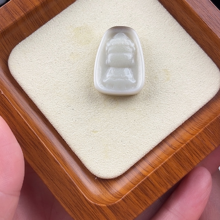 和田玉未镶嵌吊坠(不含链)