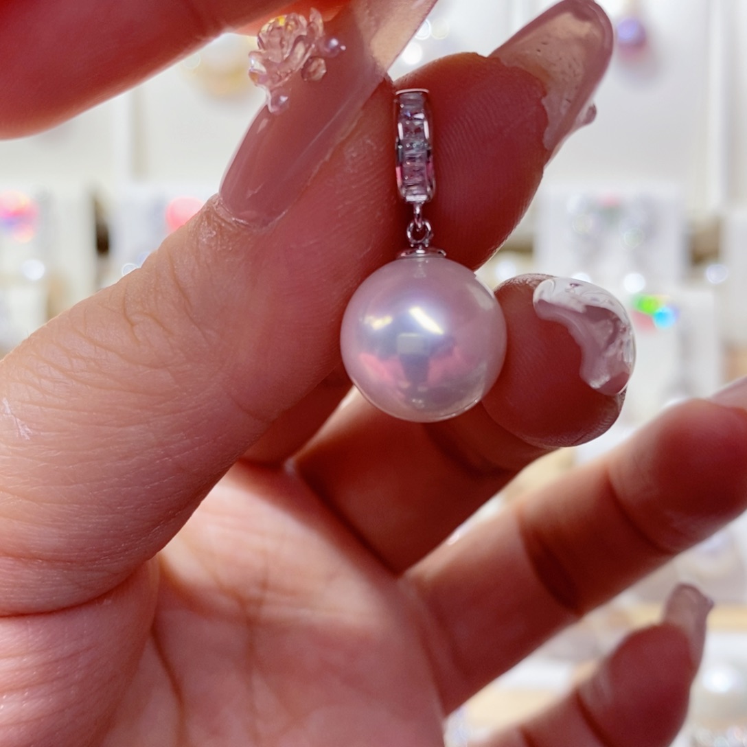淡水珍珠吊坠(赠链)银S925镶嵌