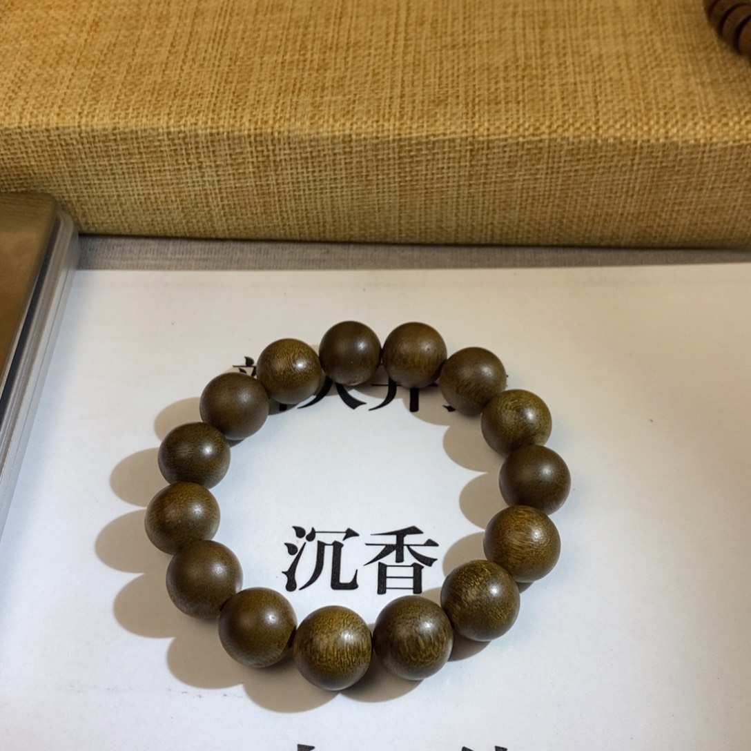 沉香手串?**?芽庄红土沉