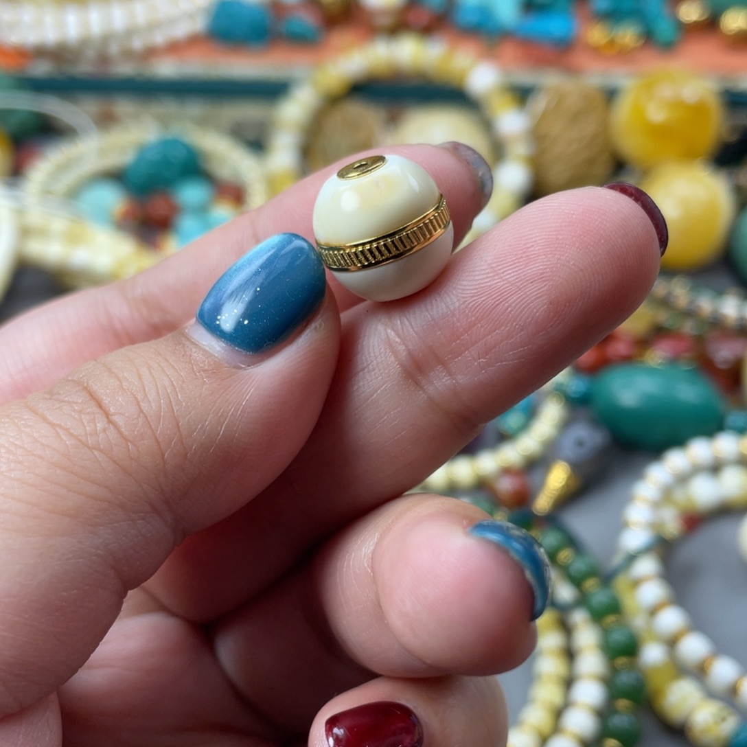 琥珀珠宝奇石未镶嵌53