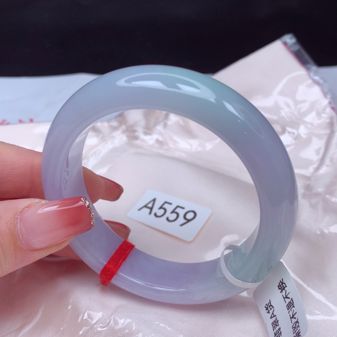 翡翠手镯未镶嵌手镯53