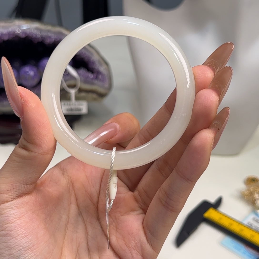 和田玉未镶嵌手镯7号