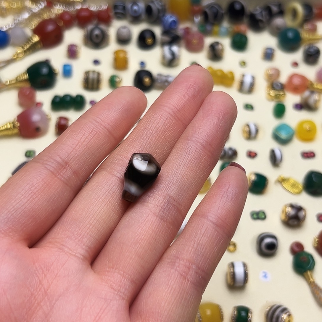 玛瑙/玉髓未镶嵌卡9,4