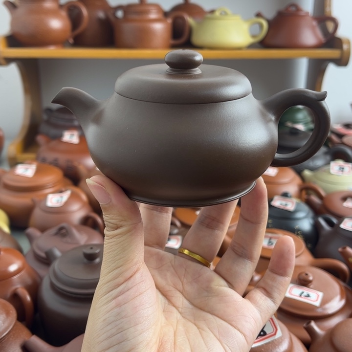 茶壶紫砂200cc紫泥半手微瑕