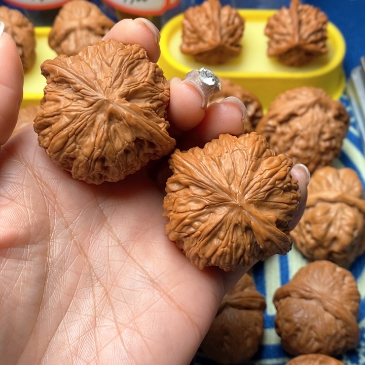 吊坠桃核磨盘44核桃