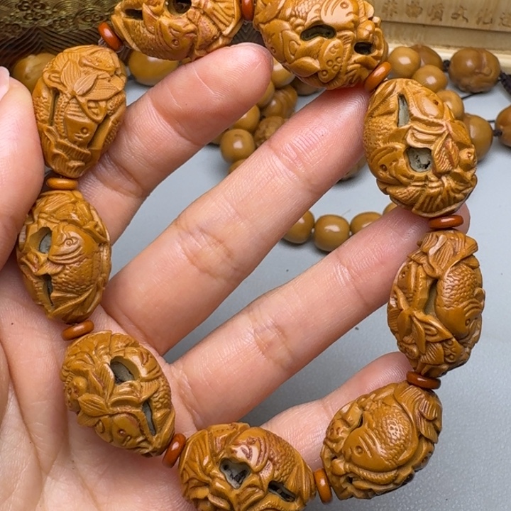 橄榄核手串/手链鱼戏莲花
