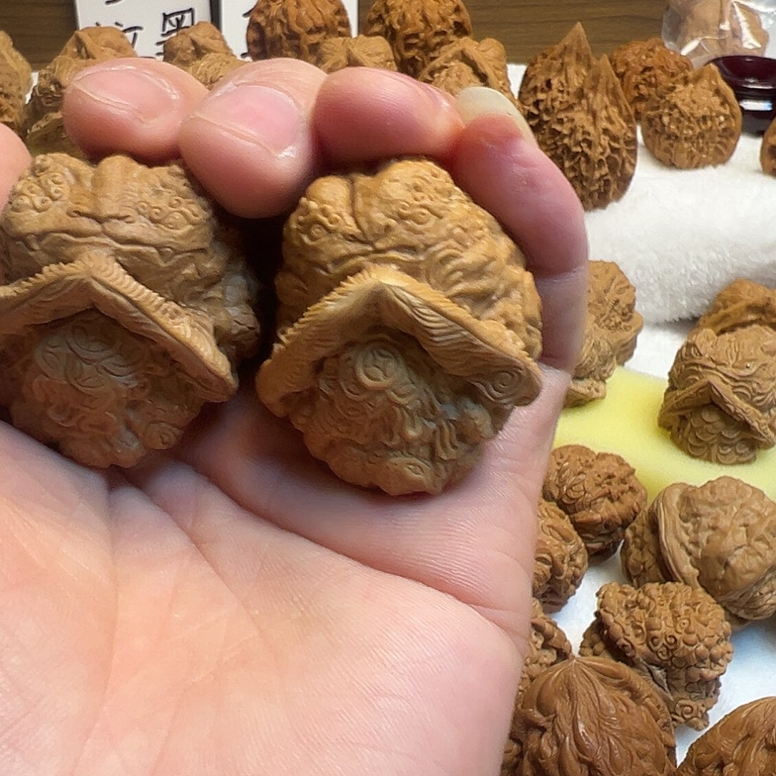 *****核桃龟背雕刻天麻